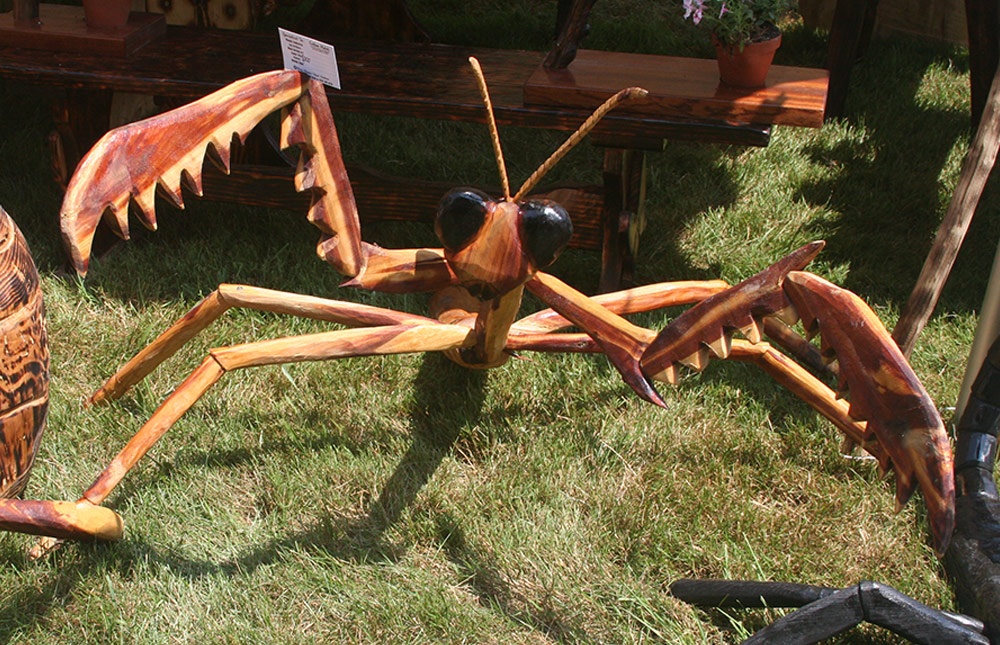 wood crab sculpture